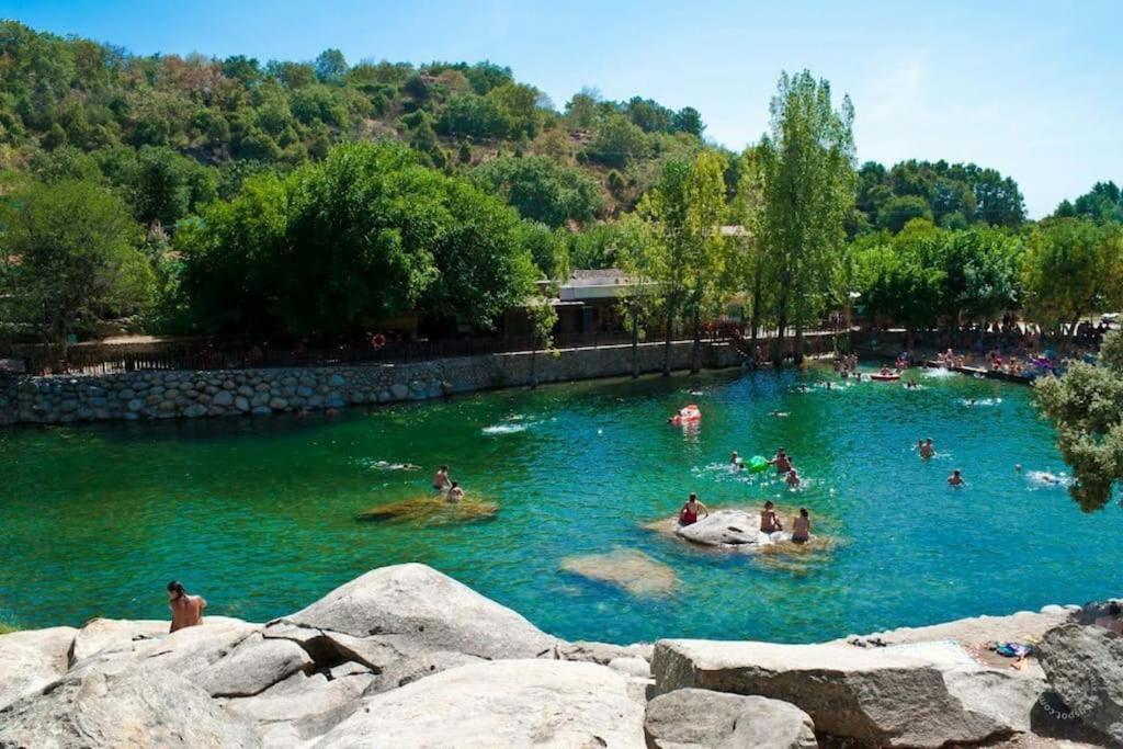 Casa Rural En Candeleda Con Piscina Y Un Maravilloso Jardin Exteriér fotografie