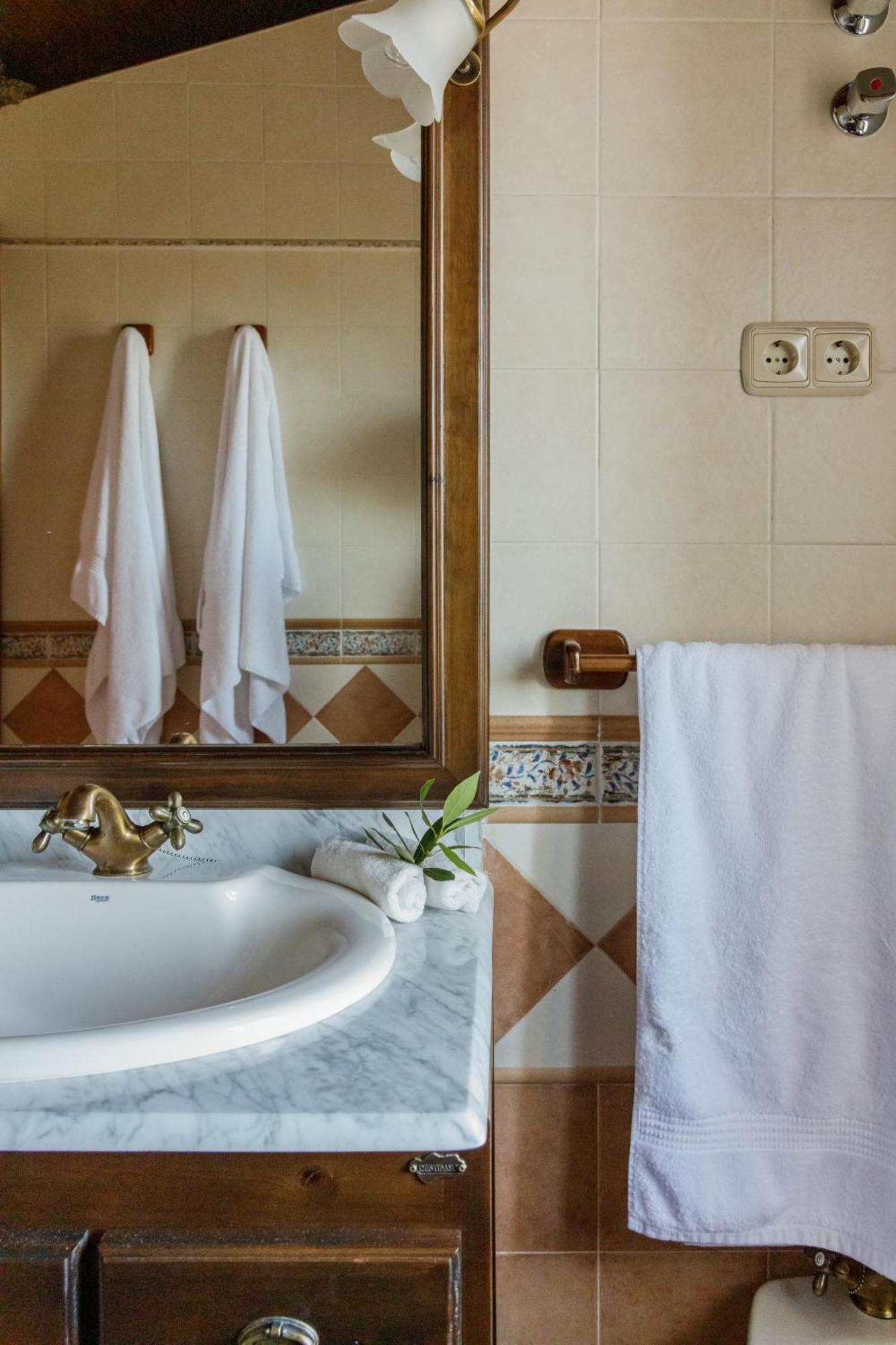 Casa Rural En Candeleda Con Piscina Y Un Maravilloso Jardin Exteriér fotografie