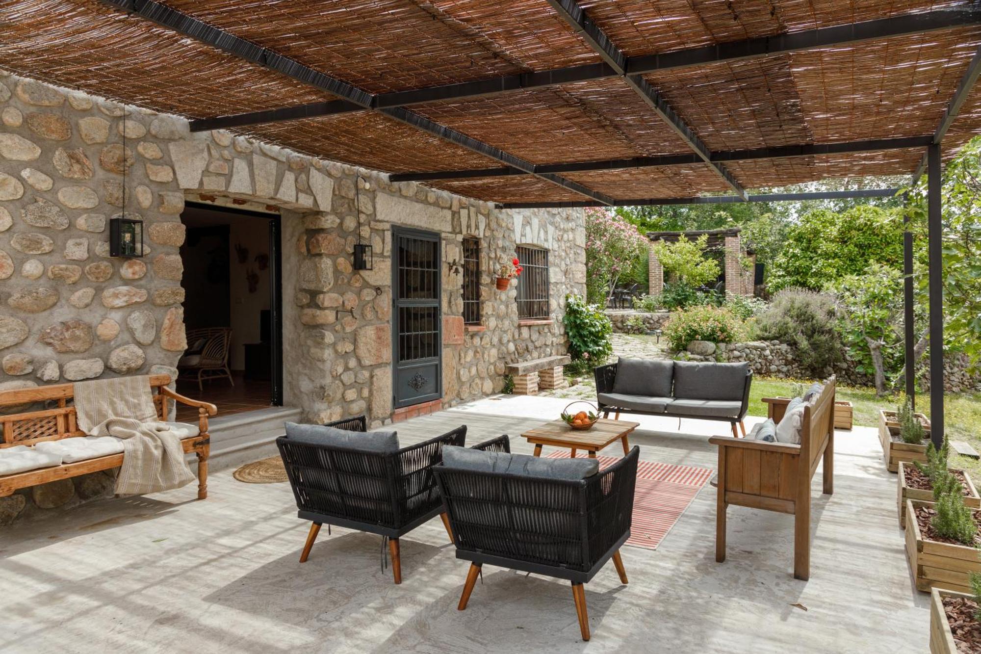 Casa Rural En Candeleda Con Piscina Y Un Maravilloso Jardin Exteriér fotografie